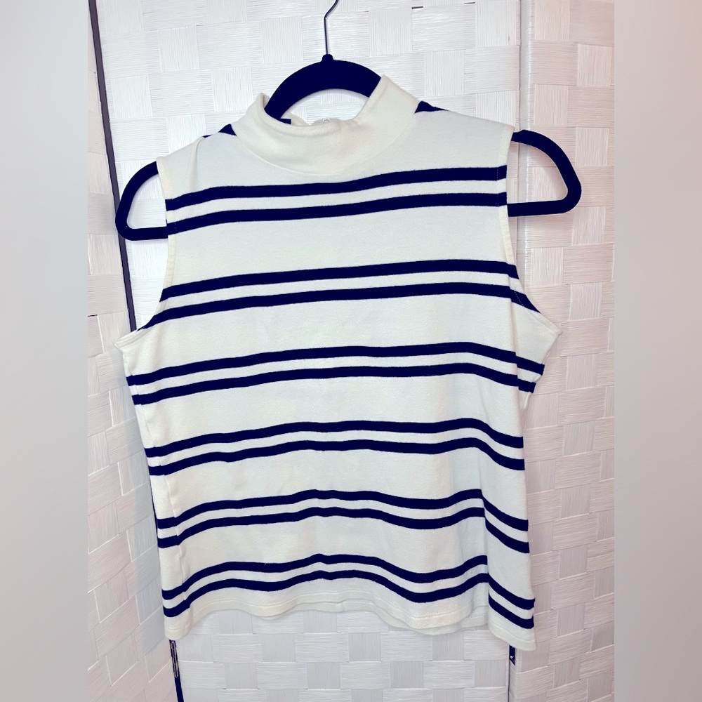 🖤Talbots Sleeveless Tank-Size Medium
